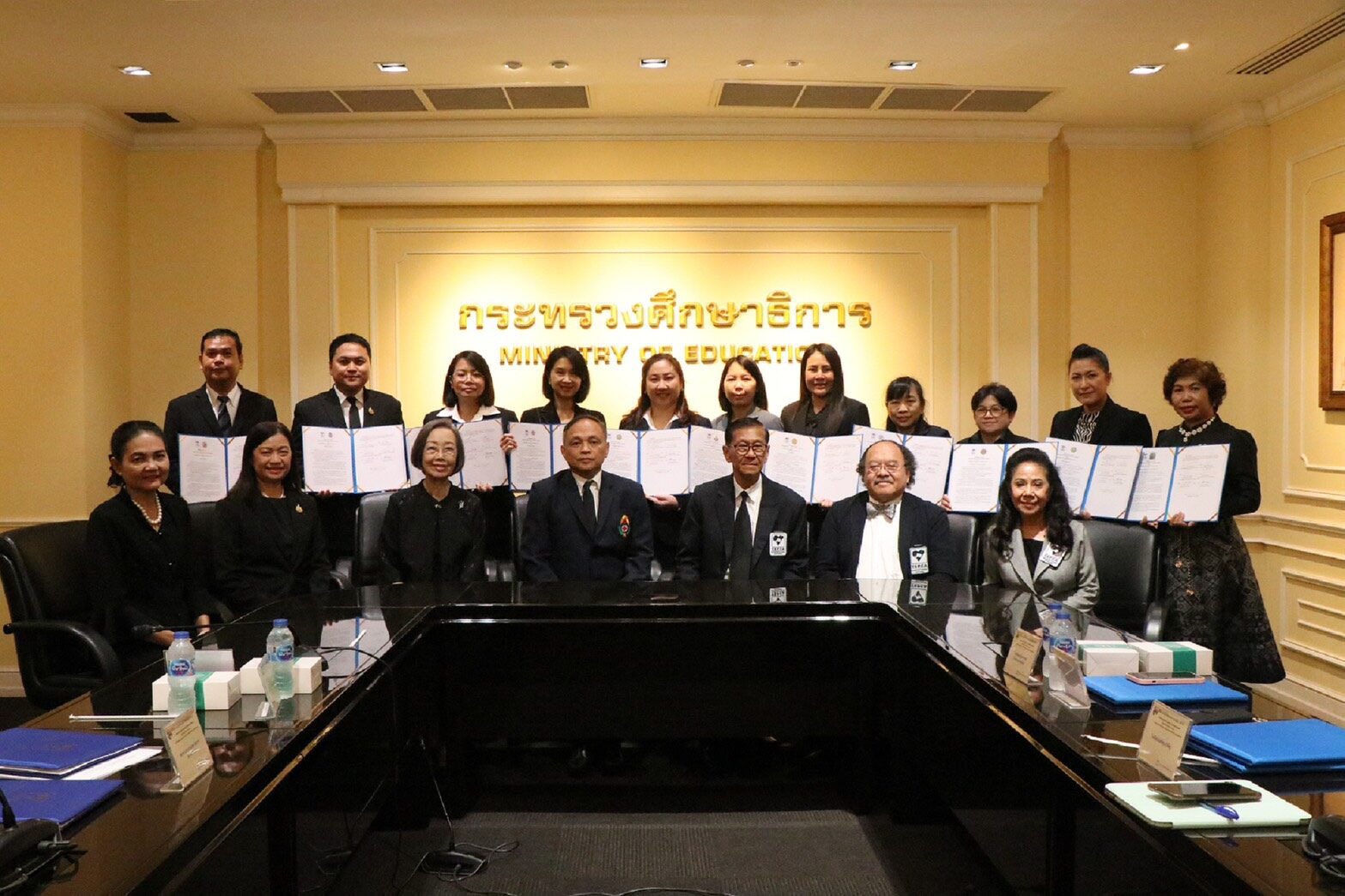 653888339 1309000208083004 484304813871610471 n